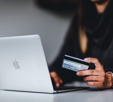 Waarom online shoppen steeds makkelijker wordt