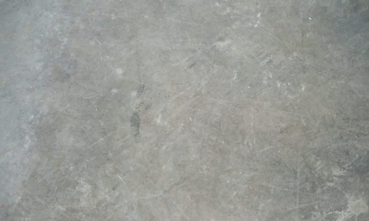 Een PVC vloer met betonlook. Goedkoop én functioneel!
